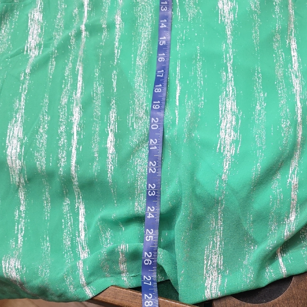 Bob Mackie Mint Green Embroidered V-Neck Tunic - Picture 6 of 6